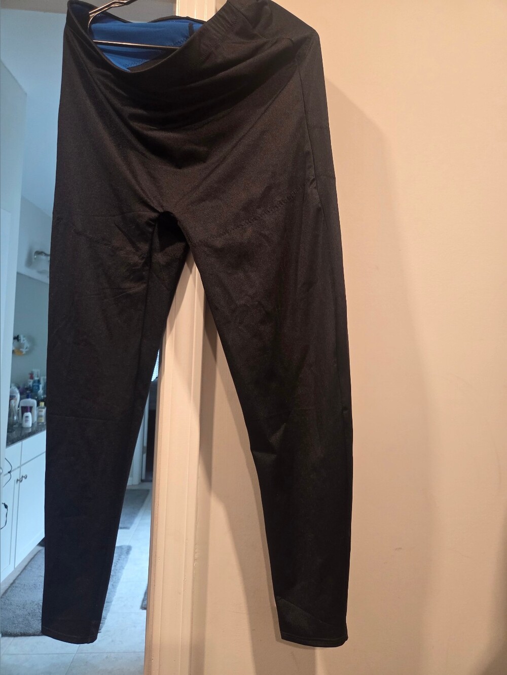 YITTY Headliner Shaping High Waist LeggingColor: Iconic BlackSize: 1X
